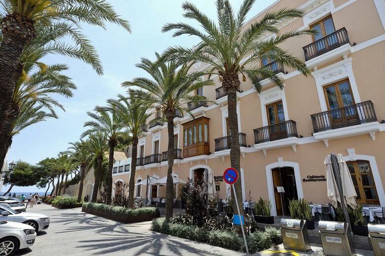 Hotel Mirador De Dalt Vila