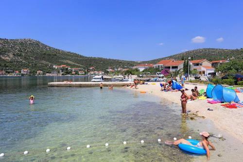 Seaside Holiday House Poljica (trogir) - 5161