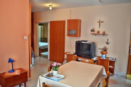 Apartments Desa 572