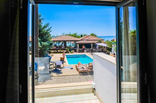 Beach Hotel Bozikovina