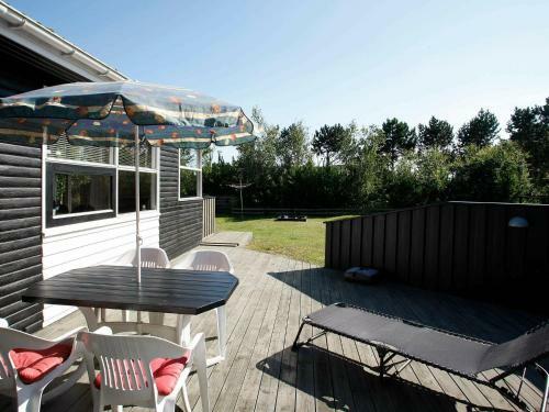 Two-bedroom Holiday Home In S�by 3