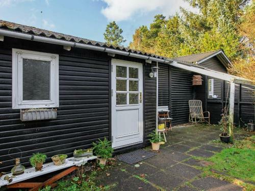 Three-bedroom Holiday Home In Jerup 2