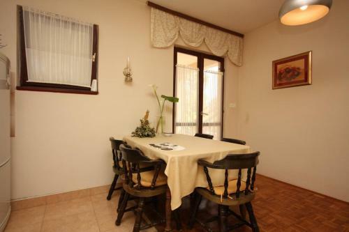 Hostal Apartment Supetarska Draga - Gonar 2002c