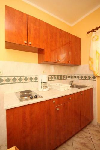 Apartment Stara Novalja 6469b