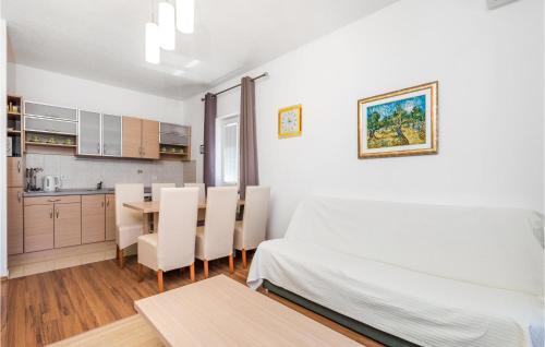 Apartment Barbat Cr