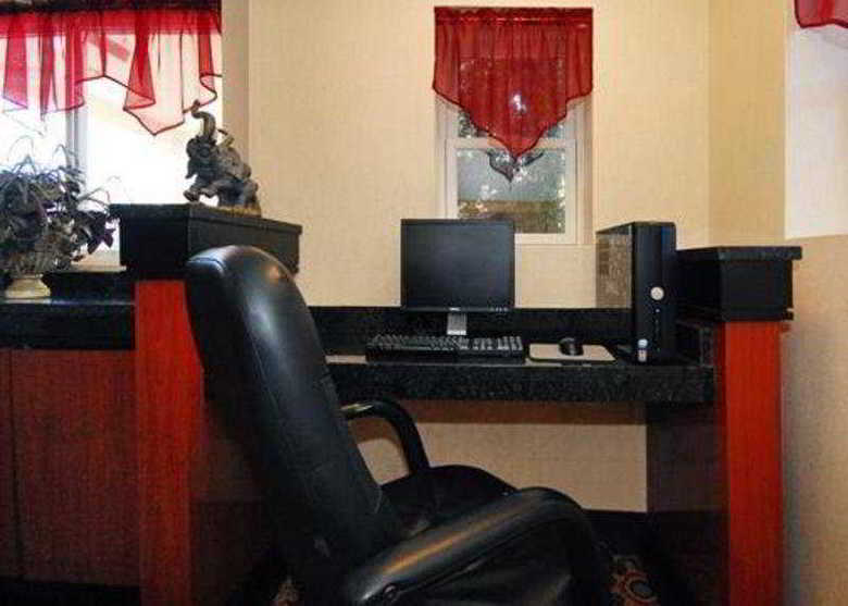Hotel Quality Inn & Suites