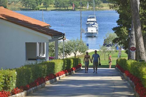 Apartments Galijot Plava Laguna