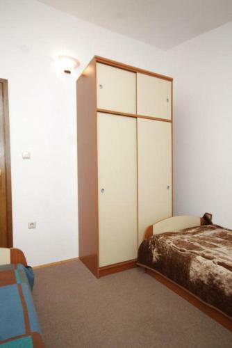 Apartments By The Sea Pasman - 694