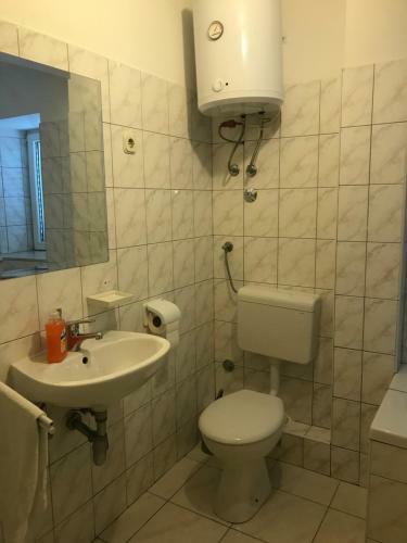 Apartments Ponistra