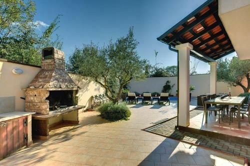 Villa Bubi