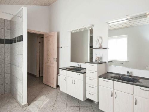 Five-bedroom Holiday Home In R�m� 2