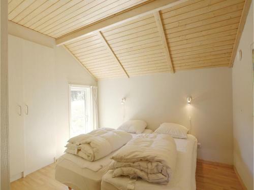 Holiday Home Aakirkeby *liii *