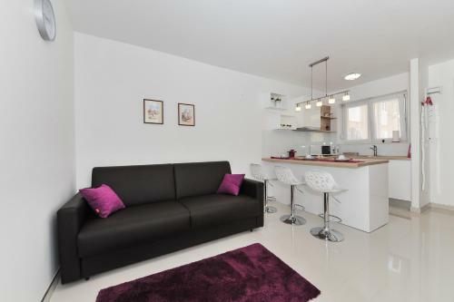 Luka Residence Apartments