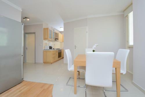 Apartment Kalelarga
