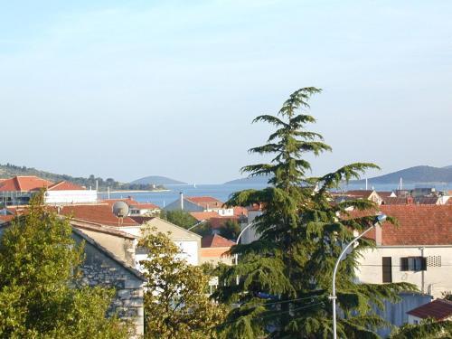 Apartments Joli?