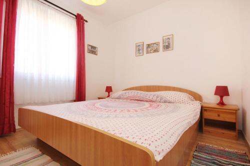 Hostal Apartment Orebic 10070a
