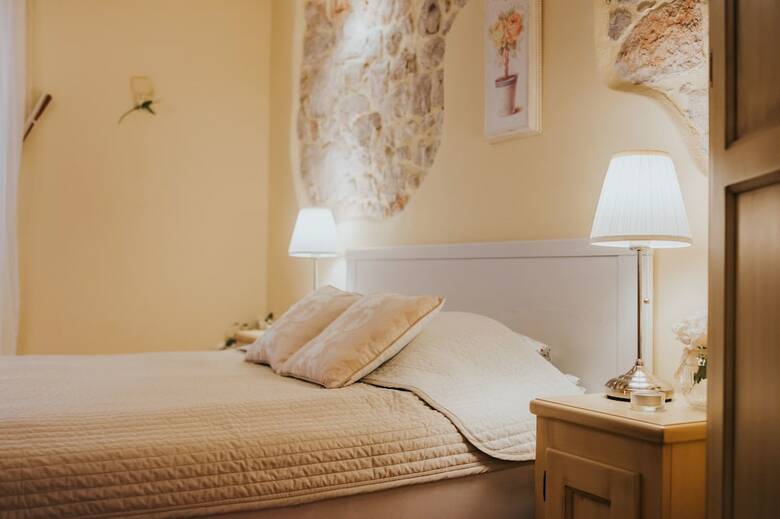 Hostal Rooms Villa Duketis