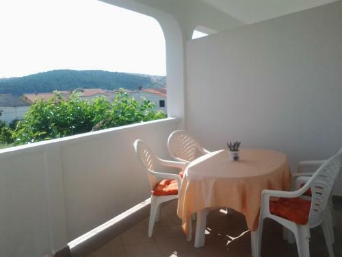 Apartment Lopar 3