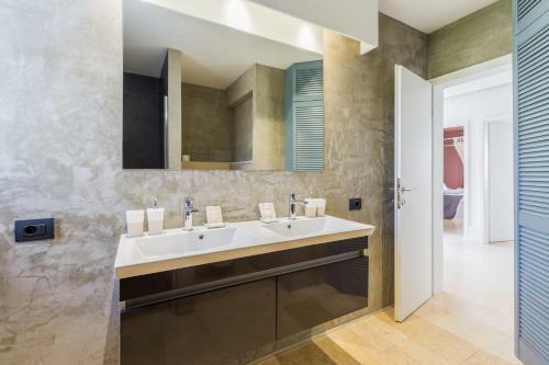 Apartments Bori