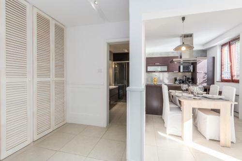 Apartments Bori