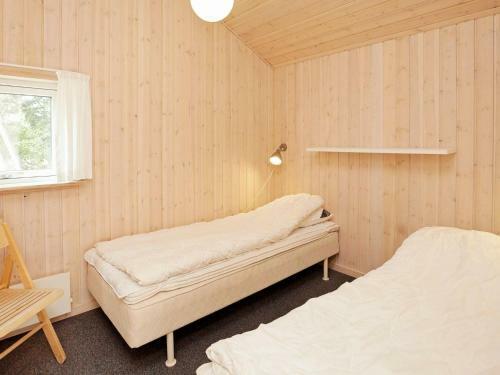 Five-bedroom Holiday Home In �lb�k 2