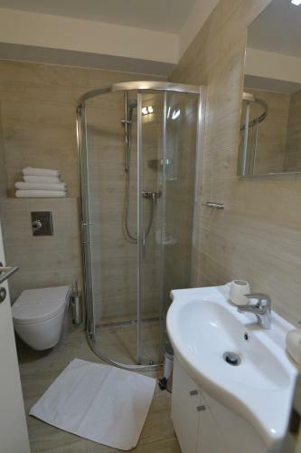 Hostal Rooms Villa Ropu?