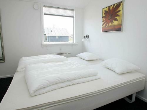 Five-bedroom Holiday Home In Brovst 1