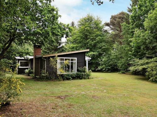 Three-bedroom Holiday Home In Hornb�k 2