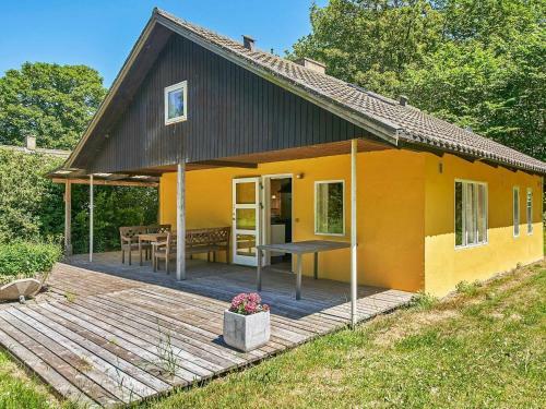 Holiday Home In Aakirkeby 2