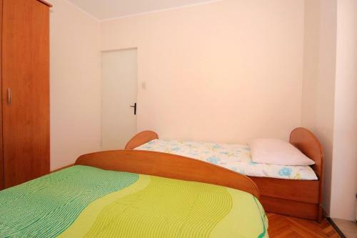 Apartment Stara Novalja 9352a