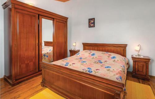 Holiday Home Reburici I