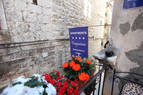 Tragurium & Salona Apartments