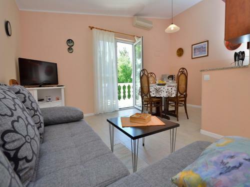 Beach Apartment Adventura