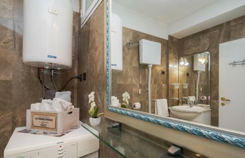 Panoramic City Apartment