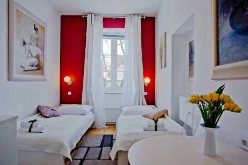 Hostal Rooms Zagreb 17