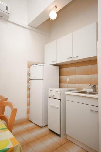 Apartment Makarska 6844a