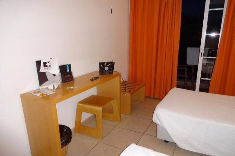 Aquamar Aparthotel