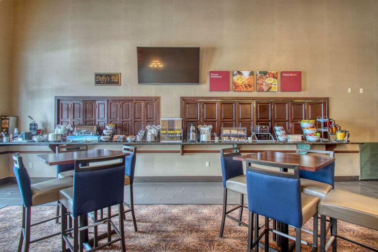 Hotel Comfort Suites