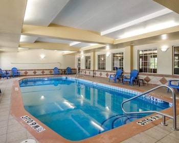 Hotel Sleep Inn & Suites
