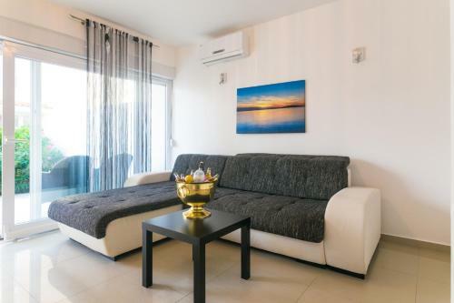 Apartamentos Villa Tina