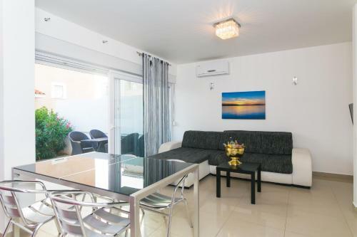 Apartamentos Villa Tina