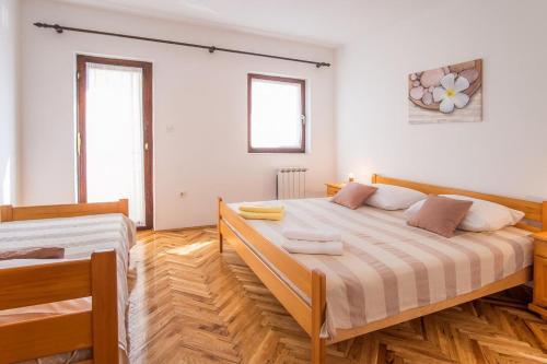 Apartment Krk 5396b