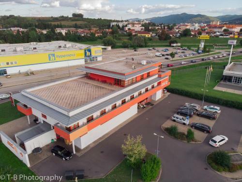 Hostal Penzi�n***q
