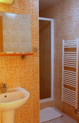 Hostal Penzi�n***q