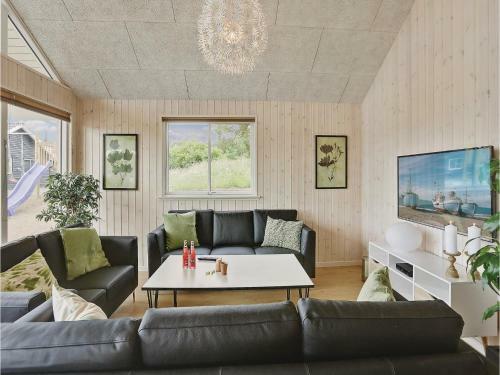 Holiday Home Vejby With Fireplace 11