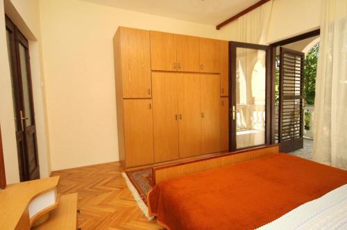 Apartment Malinska 5456a
