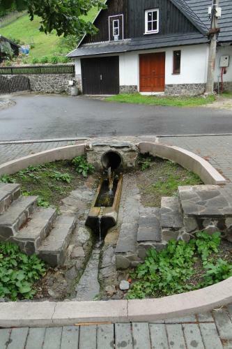 Rozpravkovy Domcek Zvoncek