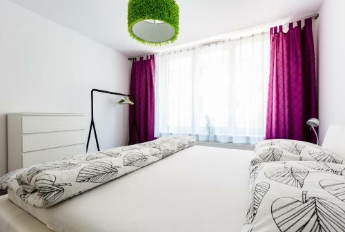 Jm Apartment Design & The City