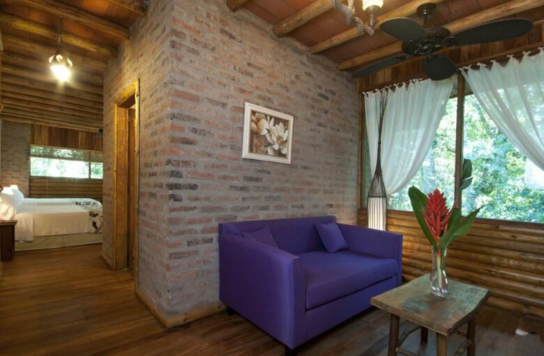 Hotel La Aldea De La Selva Lodge