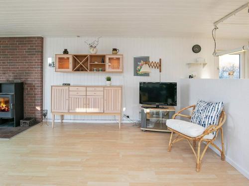 Three-bedroom Holiday Home In Blokhus 10